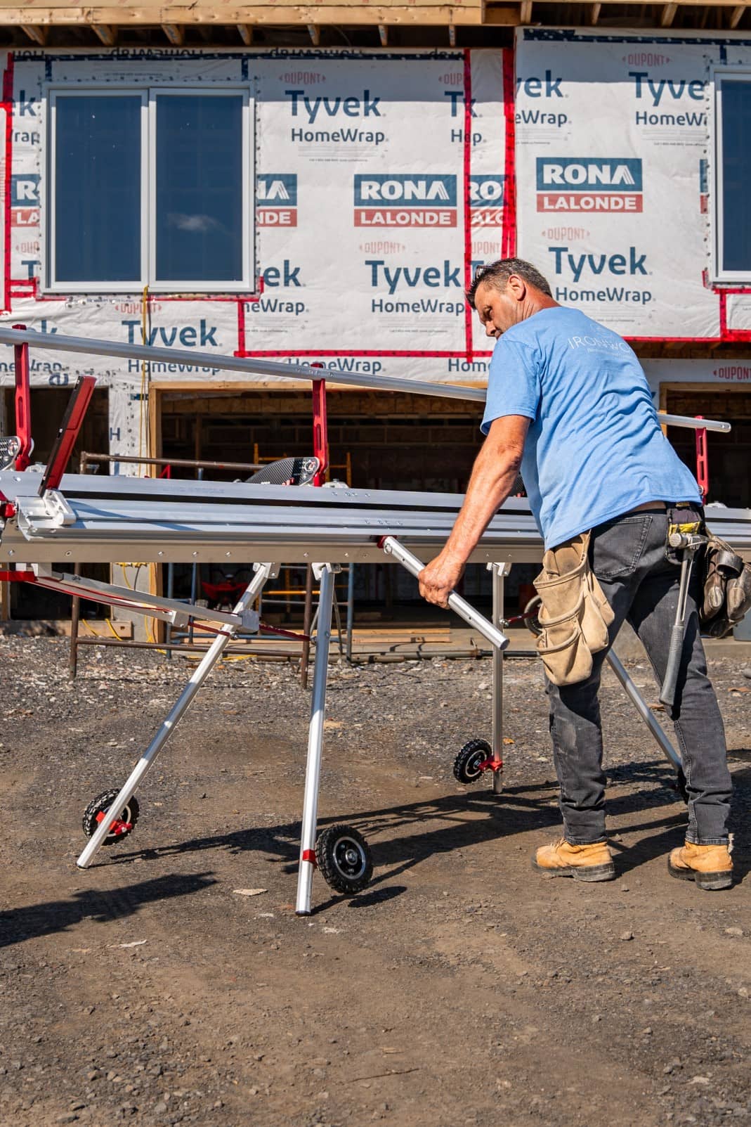 Construction professional using Innovatools aluminum bending brake on a construction site
