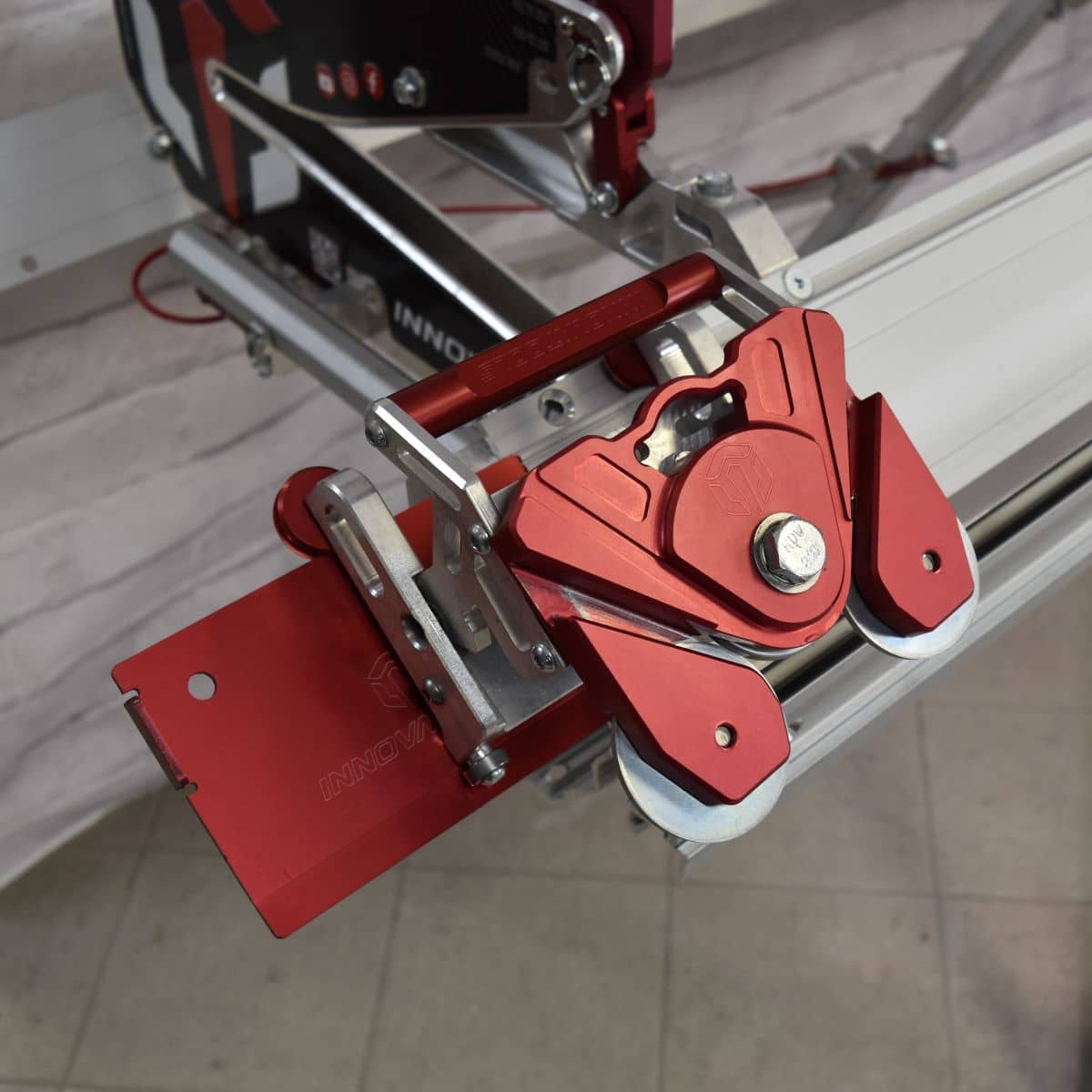 Two Way Cut Innovatools Stabilizing Step Platform | Aluminum Brake Accesso ...