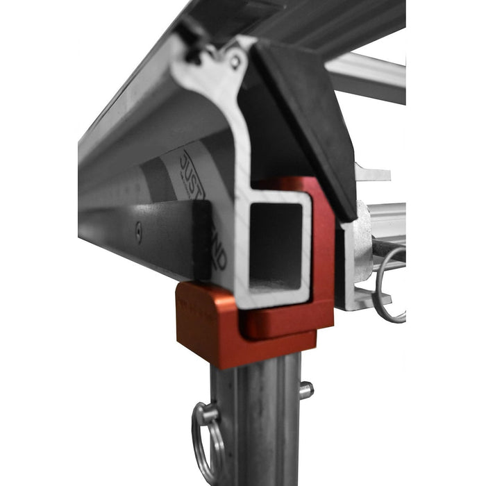 Schnellgriffadapter an Tapco Seitenwand-Biegebremse installiert